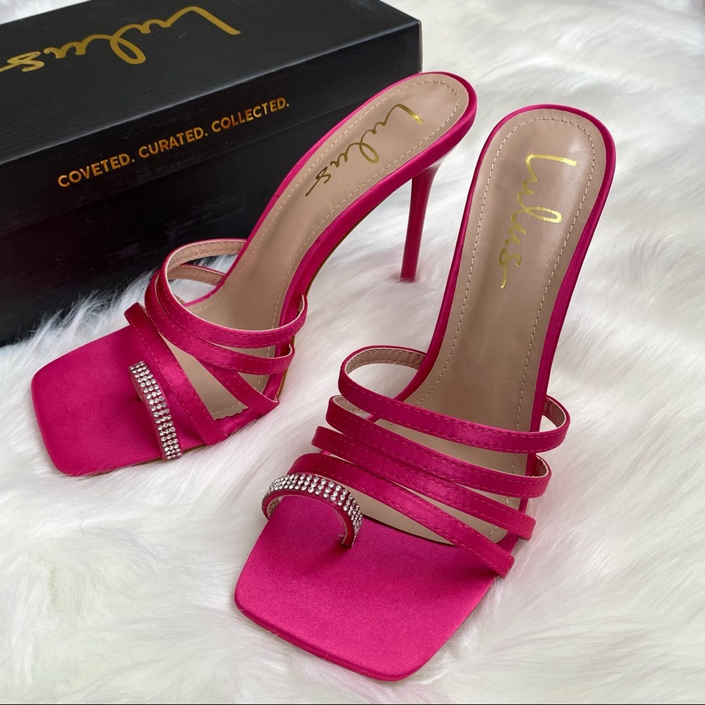 NIB Lulu’s Size 8 Hot Pink Satin Y2K Square Toe Heels with Rhinestones